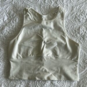 High neck sports bra